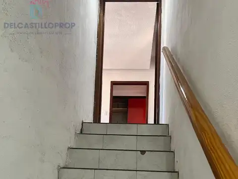 Depto Tipo Casa en Alquiler de 3 ambientes