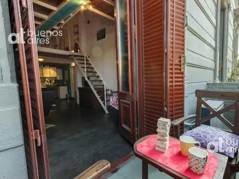 Departamento tipo Loft 2 ambientes con balcón en alquiler temporario en San Telmo