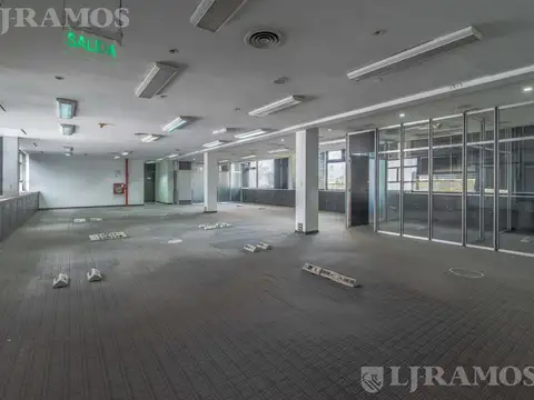 Edificio Comercial en Balvanera