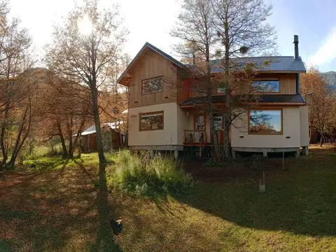 Casa en Venta en San Martin de los Andes, Lácar