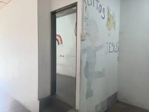 Local en Venta en Temperley, USD 210.000