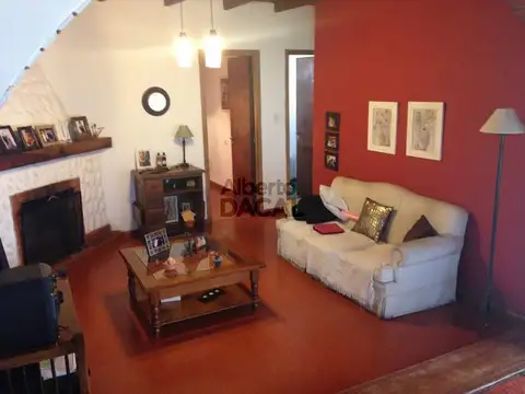 Casa en Venta en Manuel B Gonnet, USD 185.000