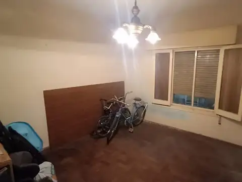 Depto Tipo Casa 5 ambientes con 1 baño