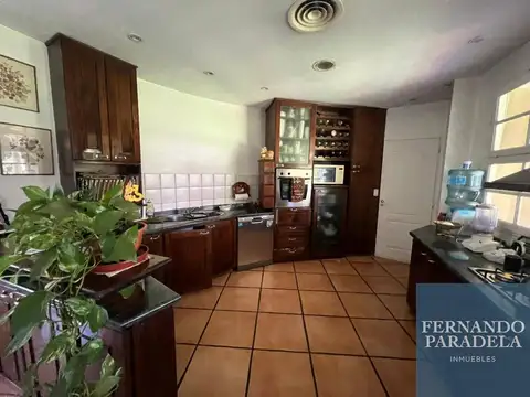 Casa en Alquiler Temporal en Barrio Parque Leloir, USD 5.000