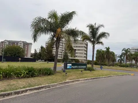Avenida del Puerto 100 , Piso 0