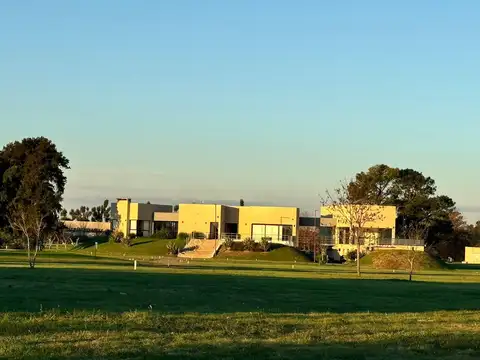 Casa en Venta en Haras Santa Maria, USD 82.000