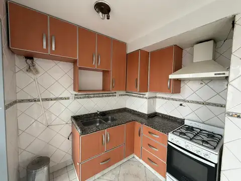 Departamento en Alquiler en Paternal, $ 800.000