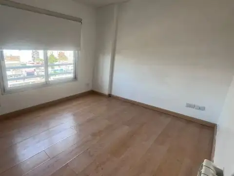 Departamento en Alquiler en Ramos Mejia, $ 700.000