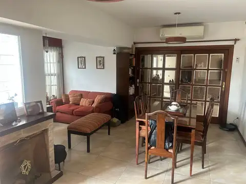 Depto Tipo Casa en Venta de 4 ambientes