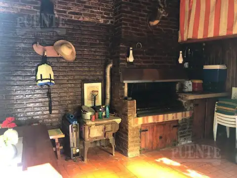 Casa en Venta en Banfield, USD 190.000