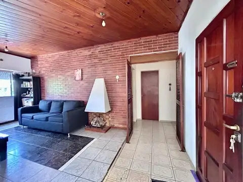 Moreno 4900 , Piso 1