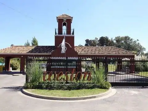 Casa en Venta en Francisco Alvarez, USD 480.000