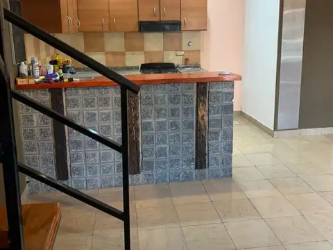 Departamento en Alquiler en Morón, $ 800.000