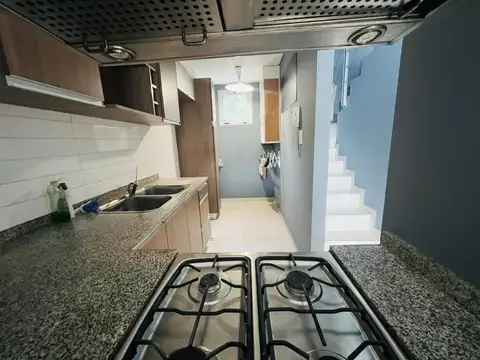 Departamento en Alquiler con 1 cocheras