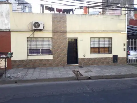 CASA 3 AMB,EXCEL UBIC.VALENTÍN ALSINA  APTO CRÉDITO.!