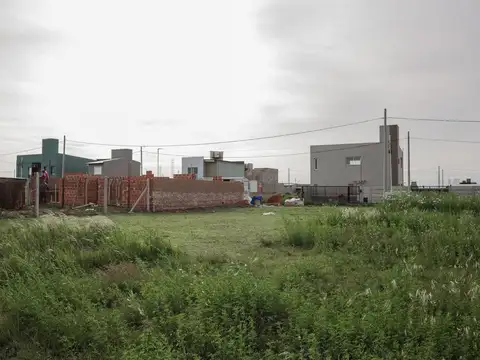 TERRENO EN VENTA EN VILLA DON CARLOS VILLA CONST.