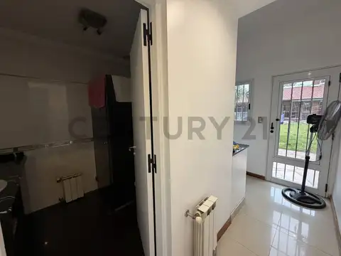 VENTA CASA 6 AMBIENTES EN ITUZAINGO APTO CRÉDITO