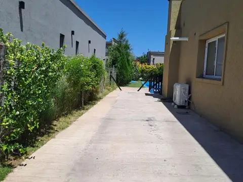 Casa en Venta en Pilar del Este - San Ramon, USD 219.000