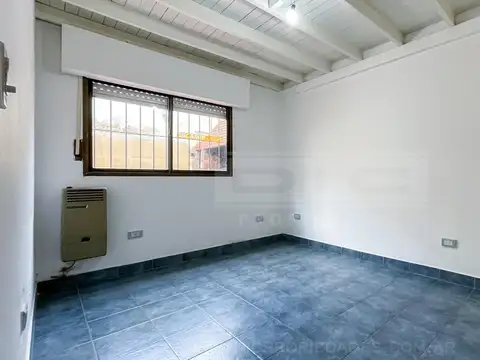 Depto Tipo Casa en Alquiler en Carapachay, $ 1.600.000