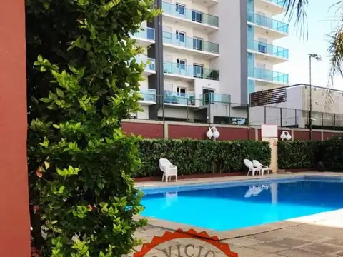 Vendemos departamento 2 dormitorios en  Complejo la Manzana