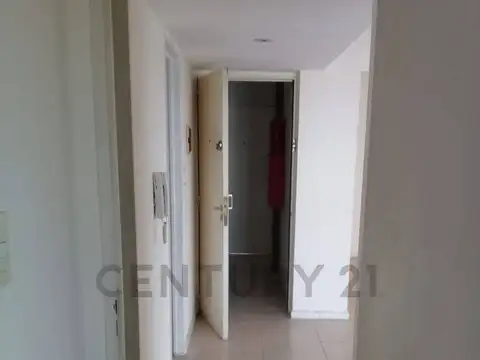 5 e/ 38 y 39 3400, Piso 0