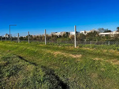 VENTA LOTE PUERTOS DEL LAGO BARRIO RIBERAS ESCOBAR