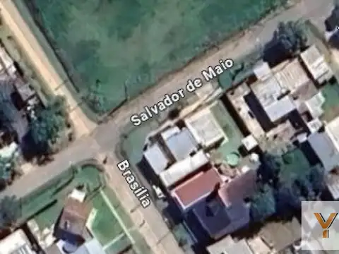 Salvador de Maio e/ Brasilia y Montevideo