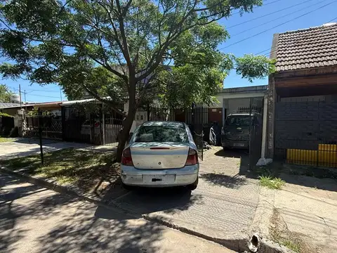 Venta Alquiler Casa - en Hurlingham