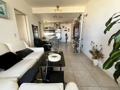 Departamento 2 ambientes con 2 baños