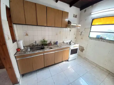 Casa en Venta en Jose Marmol, USD 65.000