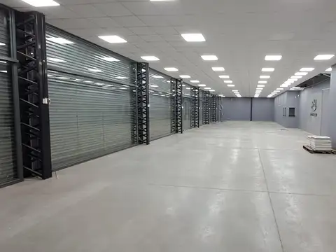 Galpon Comercial sobre Acceso Oeste Km 43