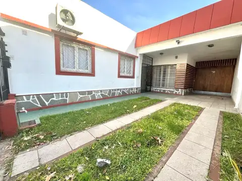 Av. Mosconi al 1100
