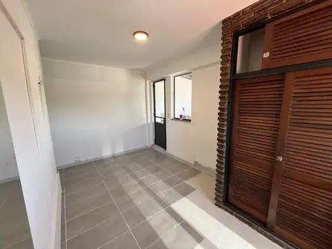 Departamento en Alquiler en Florida Mitre/Este, USD 400