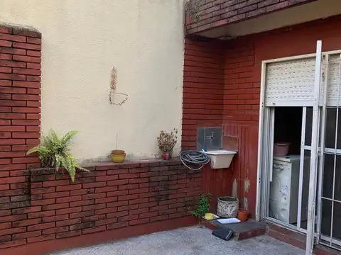 Depto Tipo Casa 3 ambientes con 1 baño