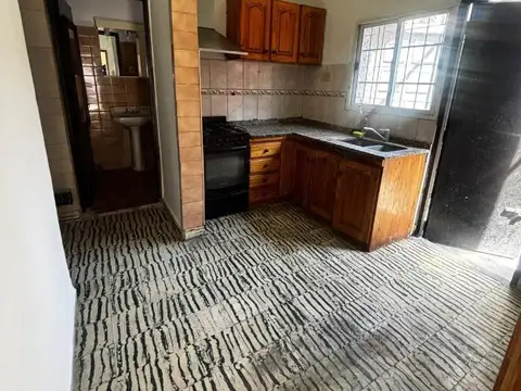 Depto Tipo Casa 3 ambientes con 1 baño
