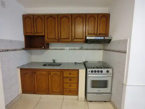 Depto Tipo Casa en Venta con 1 cocheras