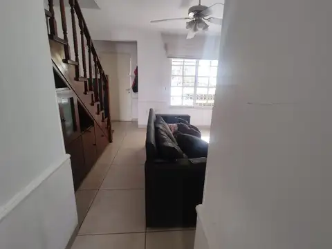 Depto Tipo Casa en Venta 19 años