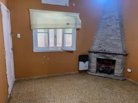 CHALET EN VENTA OPORTUNIDAD