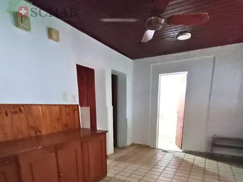 Casa en Alquiler con 1 cochera