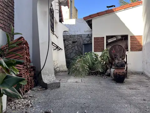 Casa en Venta en Barrio Naón, USD 180.000