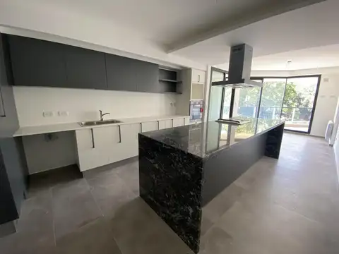 Departamento en Venta con 2 cocheras