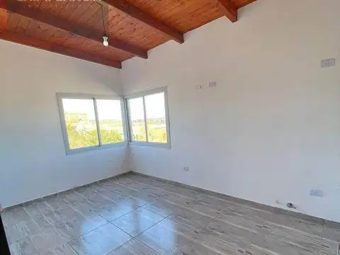 Casa en Venta en Villa Santa Cruz del Lago, USD 60.000