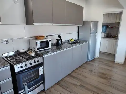 Casa 4 ambientes con 6 baños