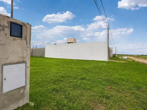 Terreno en Venta en Calchin, USD 20.900