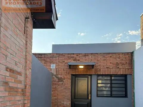Departamento en Alquiler en General Pacheco a 4 cuadras de Av. de Los Constituyentes (con jardín)