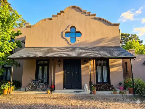 Casa en Venta en Exaltación de la Cruz, USD 320.000