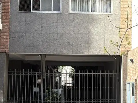 Paraguay 4100, Piso 1SS