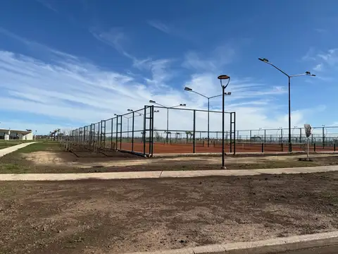 Venta terreno en Vida Lagoon orientacion SE - Funes