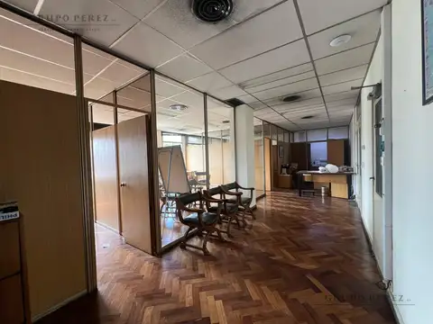 Depósito / Galpón / Oficina 6850m2 ALQUILER / VENTA en Constitución