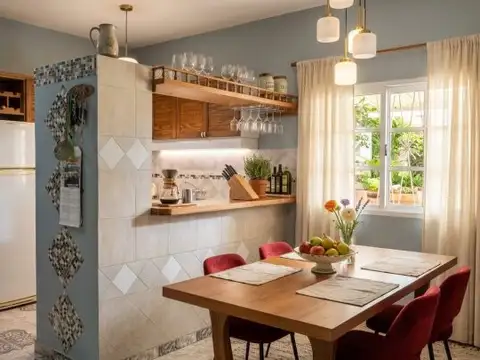 Casa 4 ambientes con 2 baños